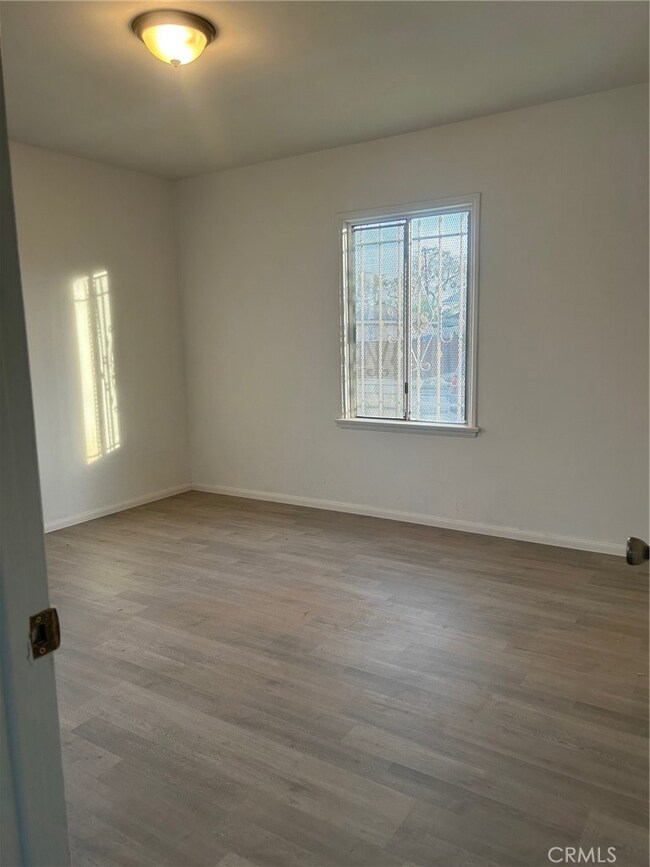 1431 W 131st St, Compton, CA 90222 - photo 4