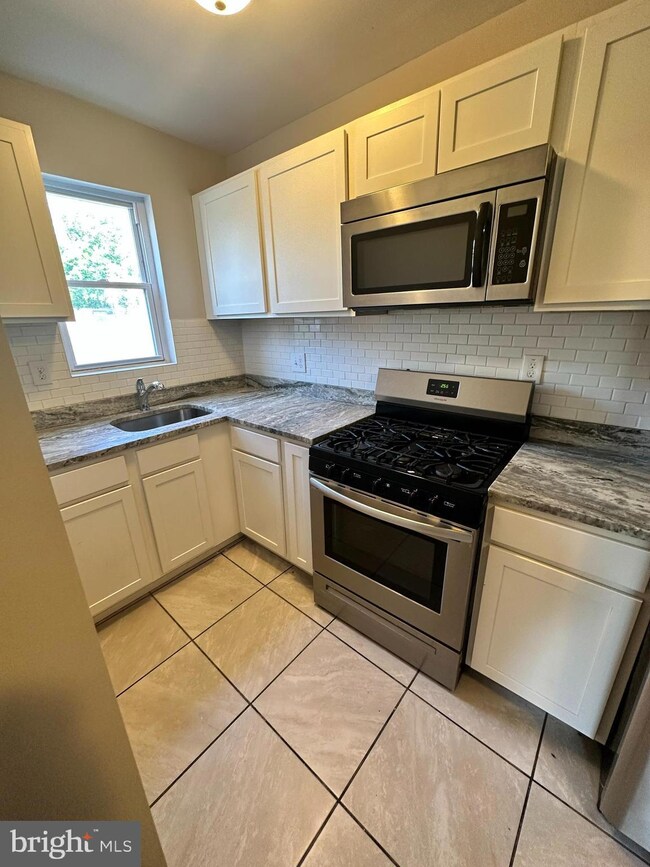 3510 Milford Ave, Baltimore, MD 21207 - photo 7