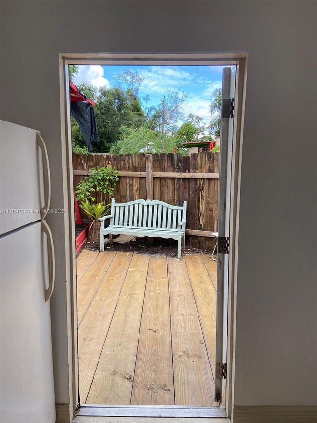 436 E Evanston Cir unit 2, Fort Lauderdale, FL 33312 - photo 5