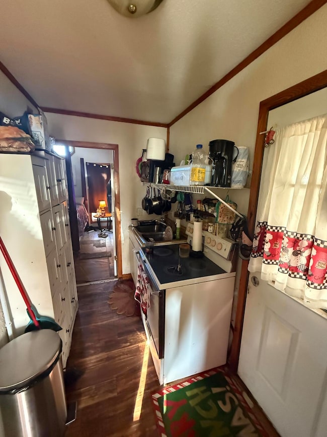 285 Bates St NE, Charleston, TN 37310 - photo 7