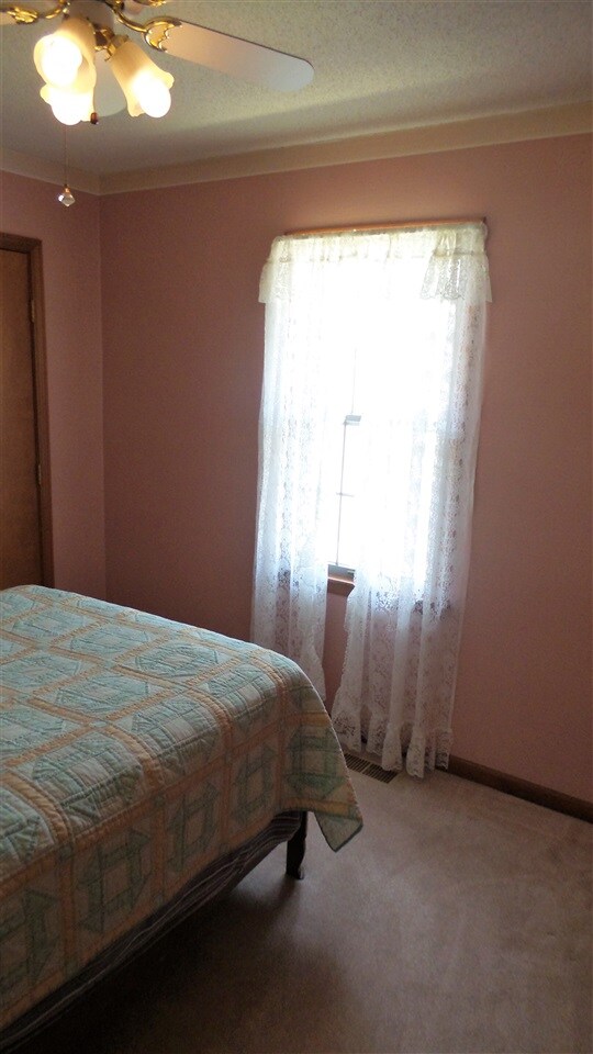 954 E 200 N, Washington, IN 47501 - photo 6