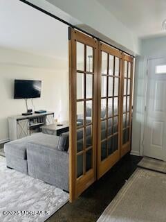 32-FAM ROOM