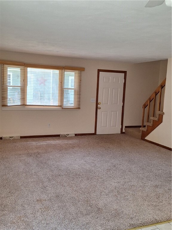 34 Manchester St unit J, West Warwick, RI 02893 - photo 2