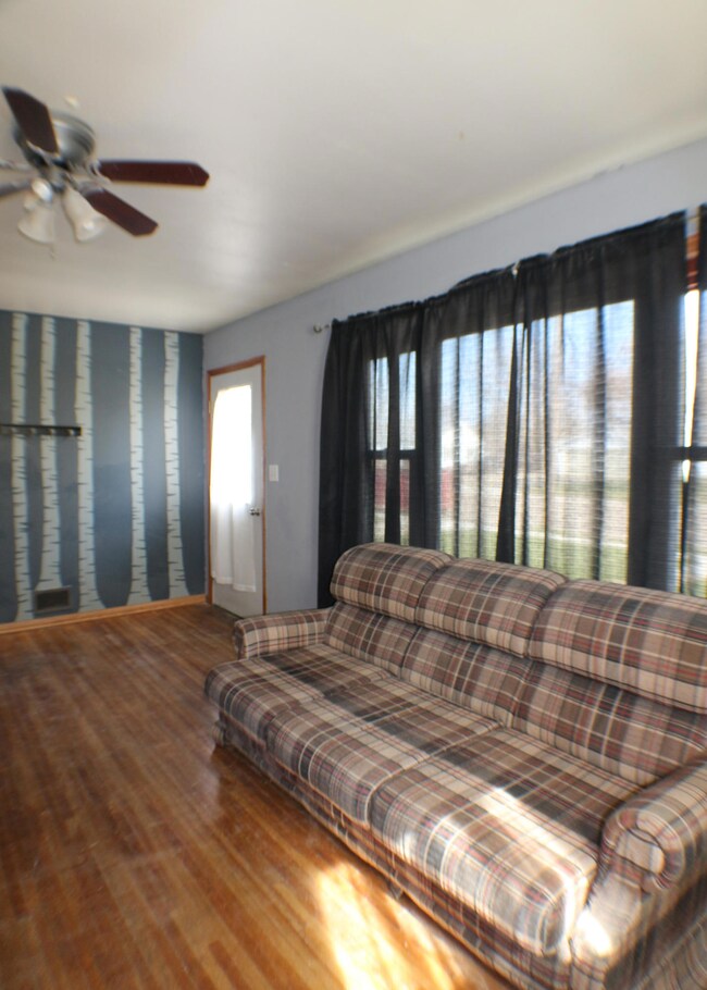 Living Room<|><|>