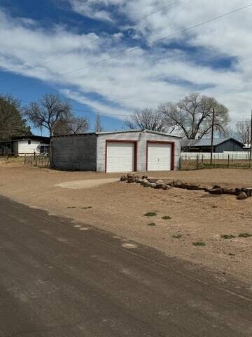 200 Pike St, Logan, NM 88426 - photo 2
