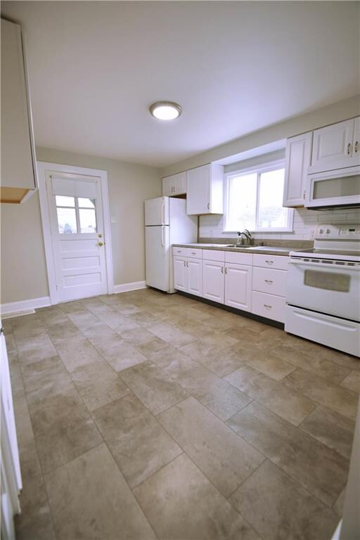 1038 Blue Valley Dr, Pen Argyl, PA 18072 - photo 5