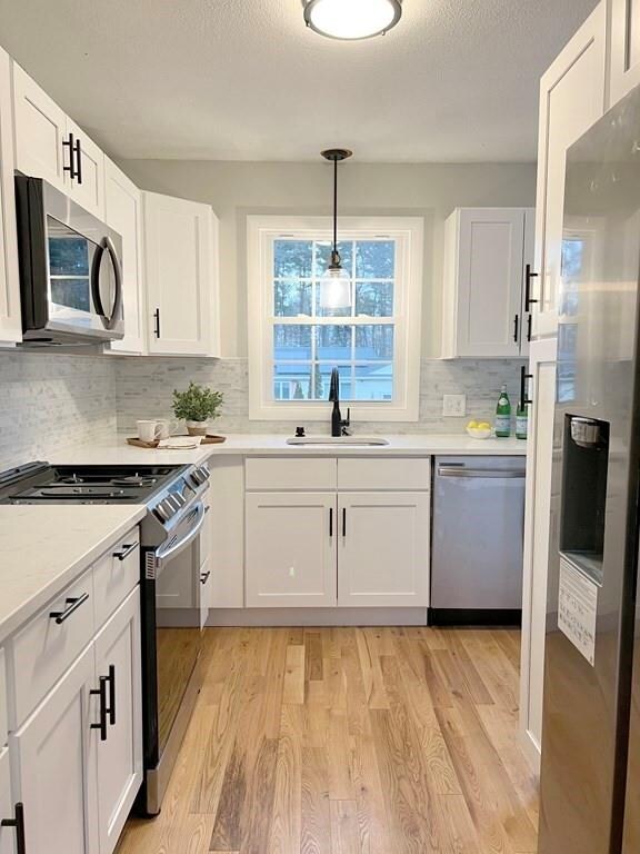 19 Oakcrest Cir, Methuen, MA 01844 - photo 4