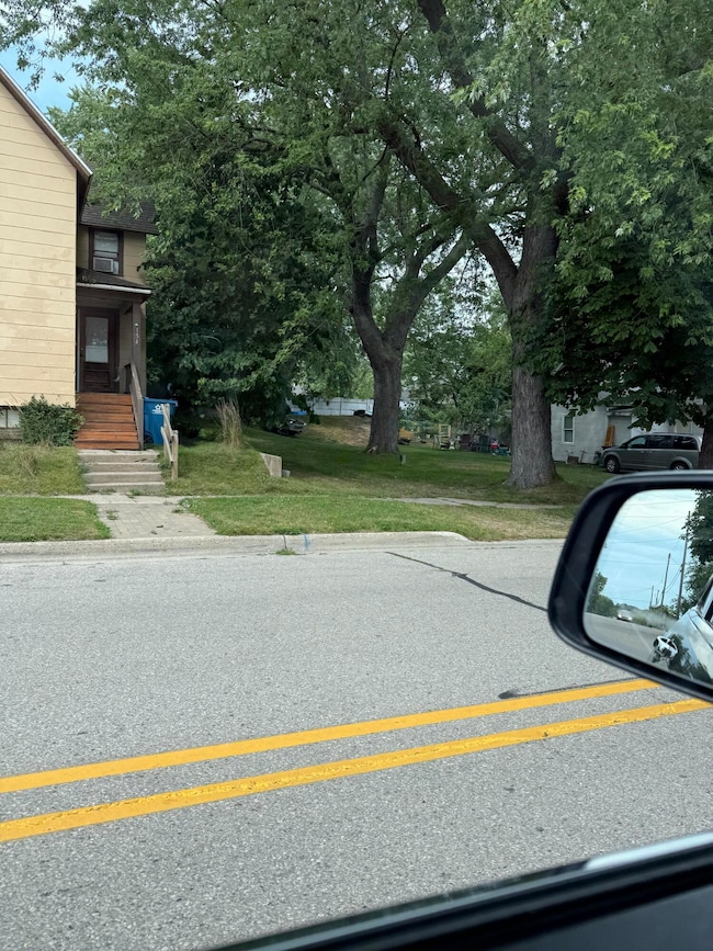 150 Monroe St, Manistee, MI 49660 - photo 4