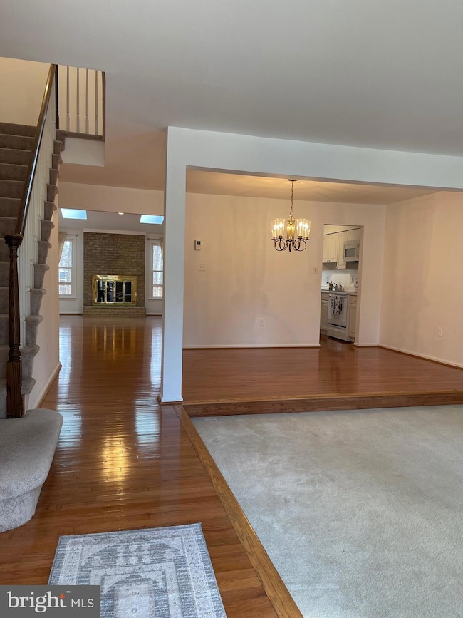 12235 Tildenwood Dr, Rockville, MD 20852 - photo 5