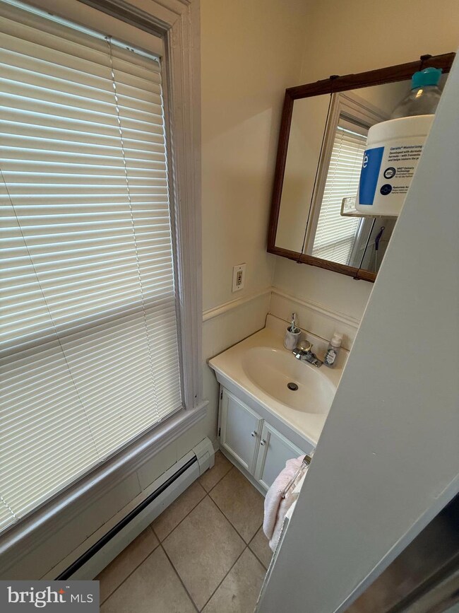 16 Lincoln Ave unit 5, Haddonfield, NJ 08033 - photo 6