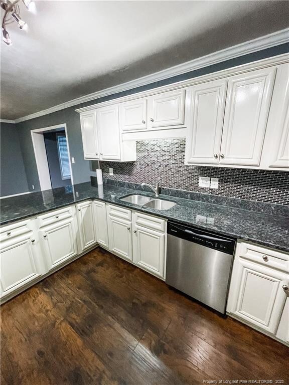 255 Channing Dr, Fayetteville, NC 28303 - photo 7