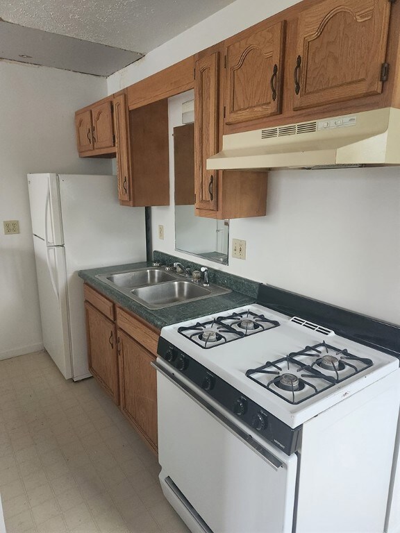 Upper Unit Kitchen