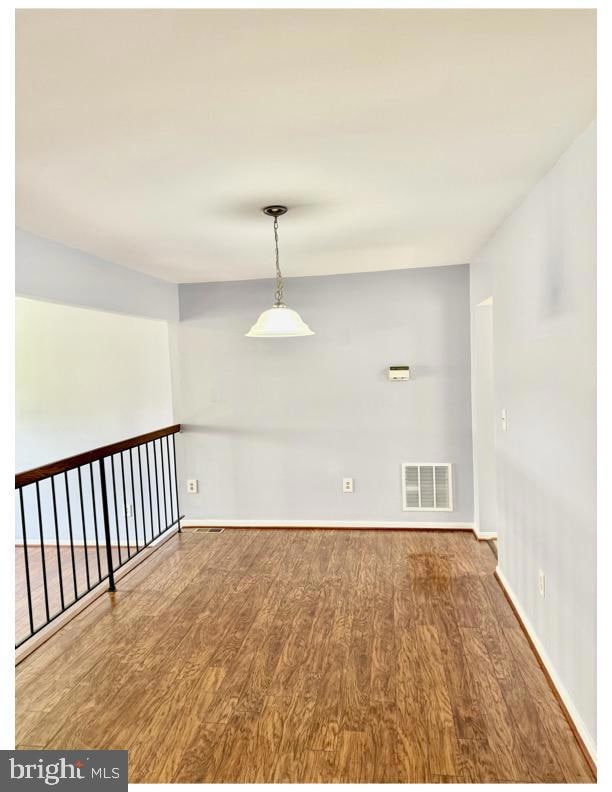 10 Meadow Grass Ct, Gaithersburg, MD 20878 - photo 6