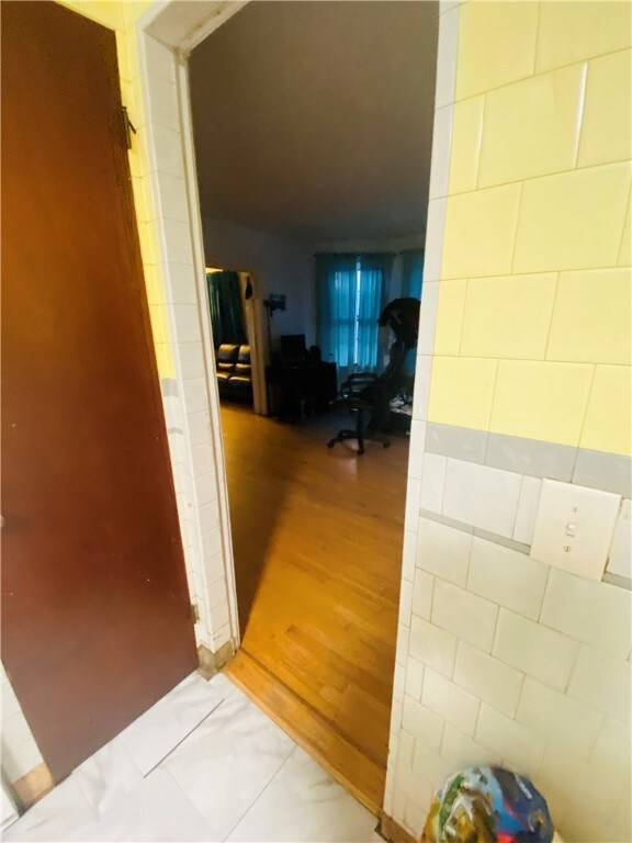 77 Whipple Ave unit 79, Cranston, RI 02920 - photo 4