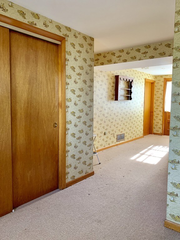 2 Eastview Rd, Hopkinton, MA 01748 - photo 2