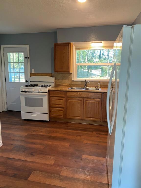 1515 W Texas St, Denison, TX 75020 - photo 6