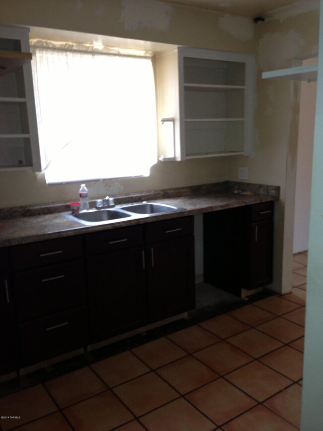 Kitchen 2