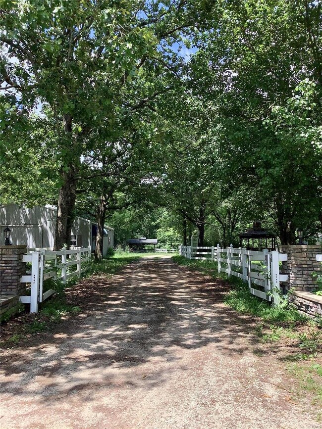 18789 Doolittle Outer Rd, Rolla, MO 65401 - photo 3