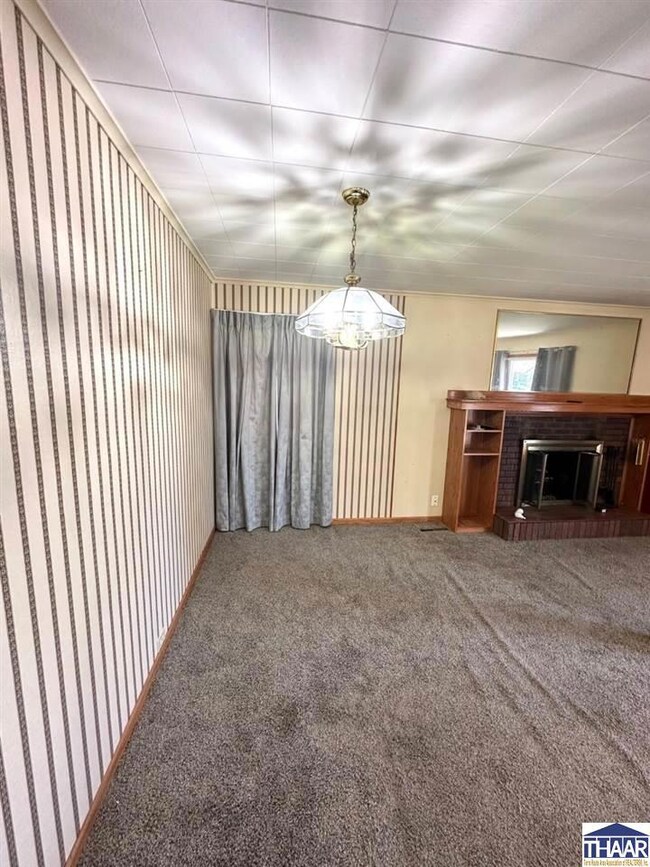 35 S 24th St, Terre Haute, IN 47803 - photo 4