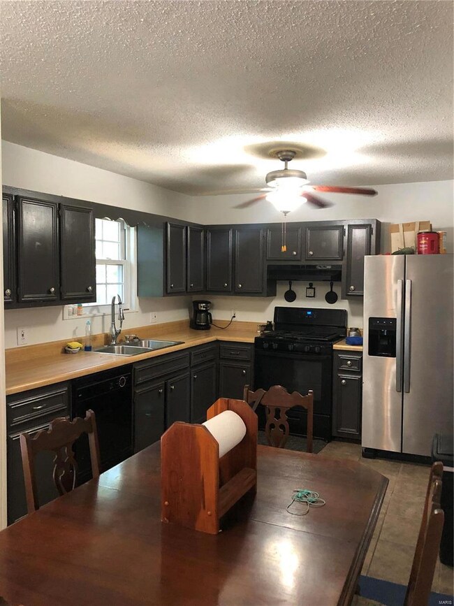 2007 Fernwood Rd, Poplar Bluff, MO 63901 - photo 2