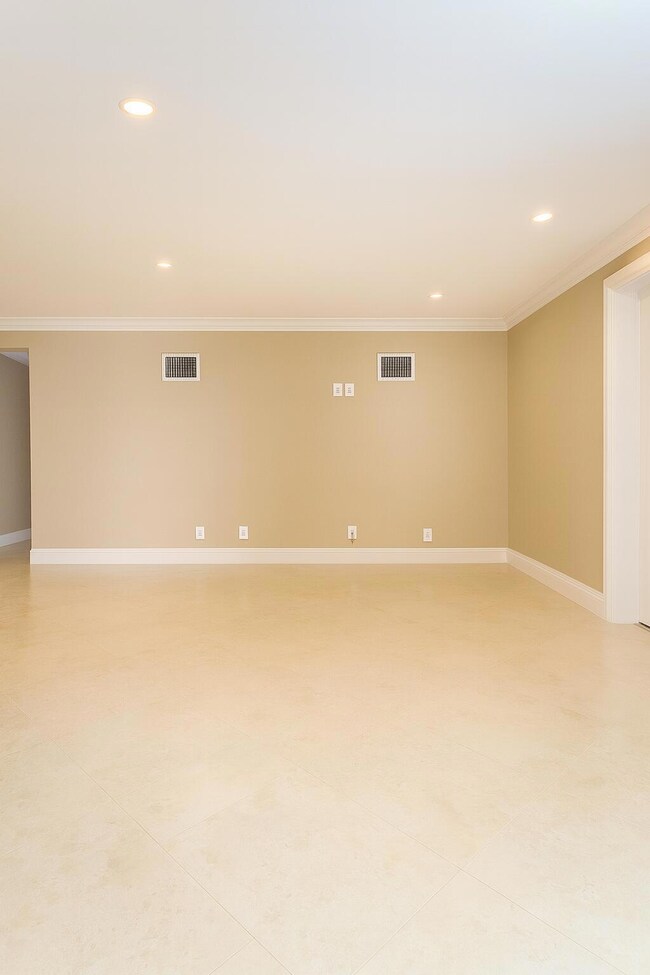 1470 S Ocean Blvd unit 901, Pompano Beach, FL 33062 - photo 7