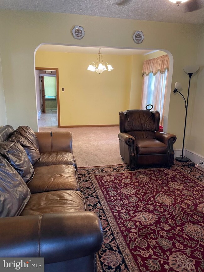 331 Fountain Ave, Camden, NJ 08105 - photo 5