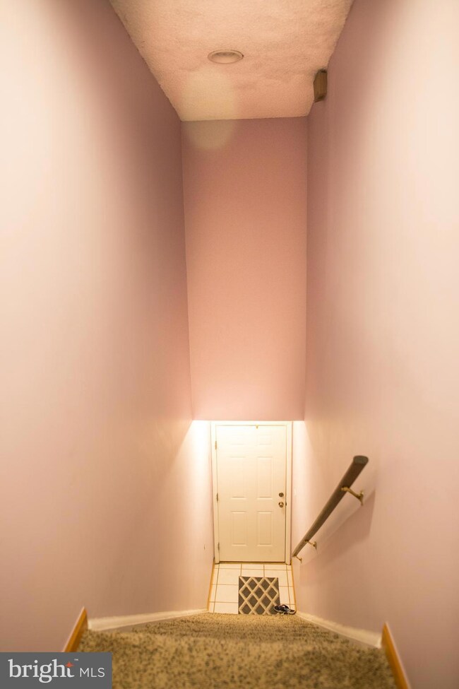 991B Village Round, Allentown, PA 18106 - photo 4