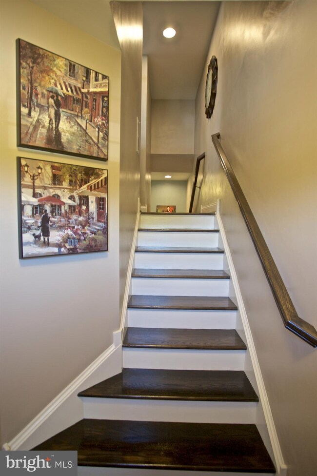 85 Isabelle Ct, Marlton, NJ 08053 - photo 2