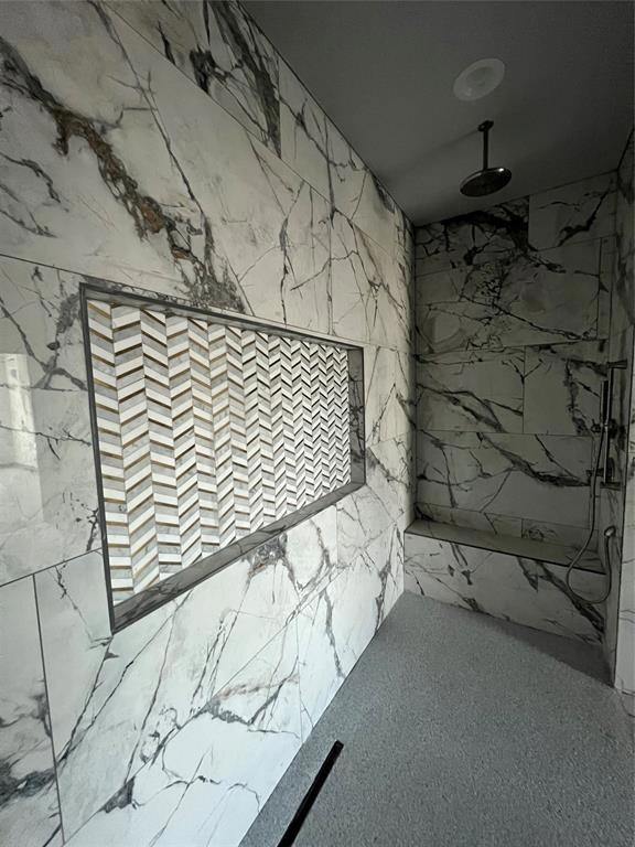 Incredible master shower