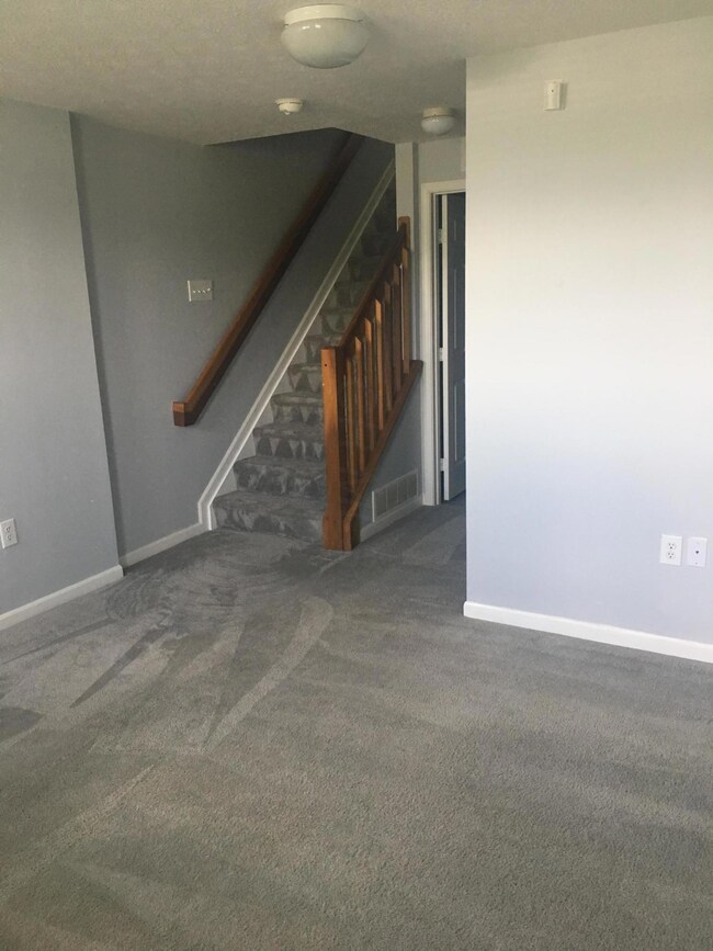 6478 Crab Apple Dr, Canal Winchester, OH 43110 - photo 7