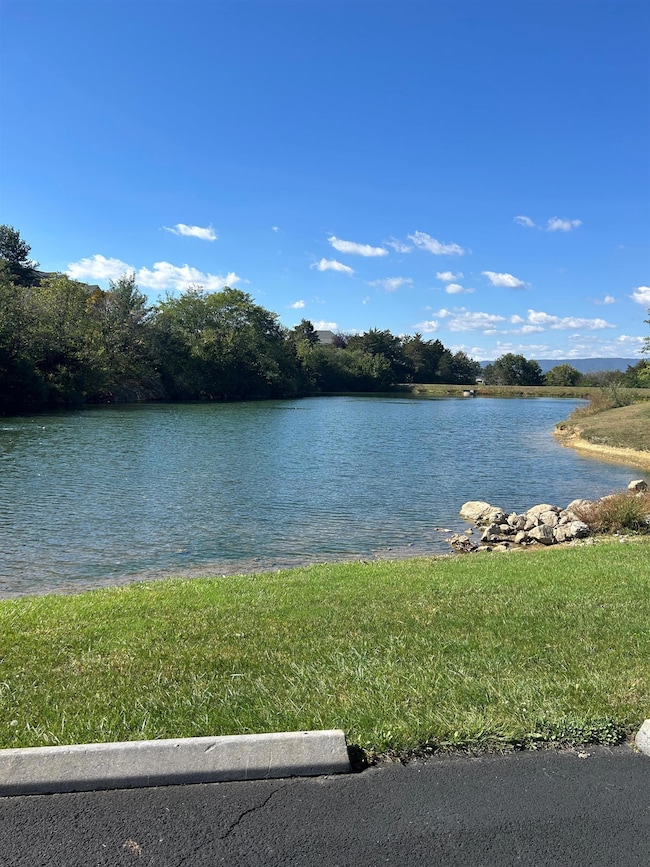 1261 Old Windmill Cir unit A, B, C, D, Harrisonburg, VA 22802 - photo 4