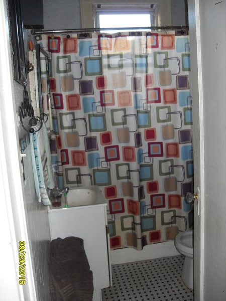 176 Jefferson St, Newark, NJ 07105 - photo 3