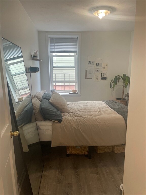 14 Fleet St unit 4R, Boston, MA 02113 - photo 2