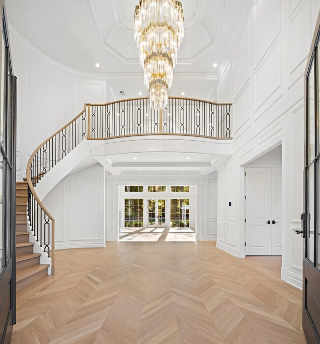 30 Yeoman Dr, Upper Saddle River, NJ 07458 - photo 2