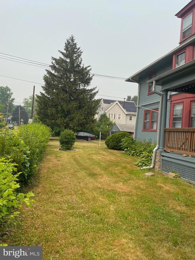 191 N Lansdowne Ave, Lansdowne, PA 19050 - photo 4