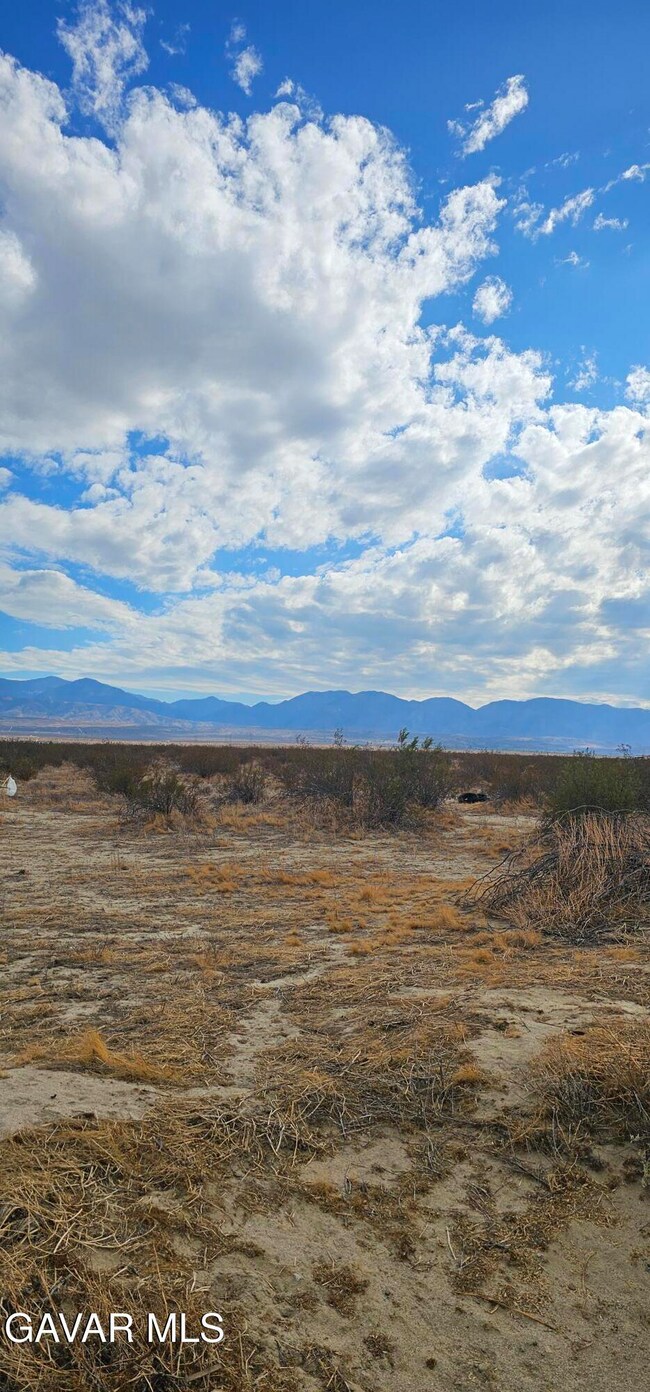 0 187th Street East Avenue S8 unit 25006535, Palmdale, CA 93591 - photo 5