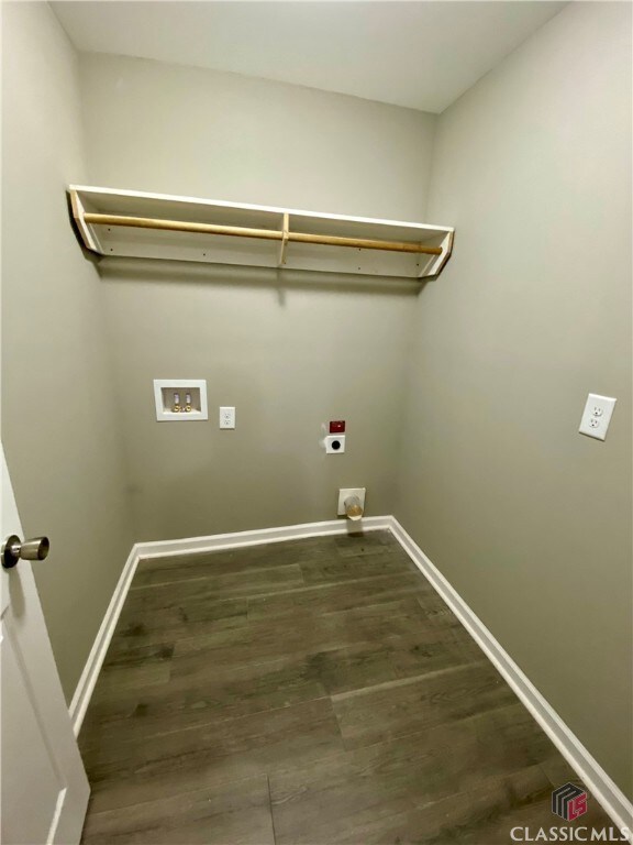 740 Lena Dr, Hoschton, GA 30548 - photo 4