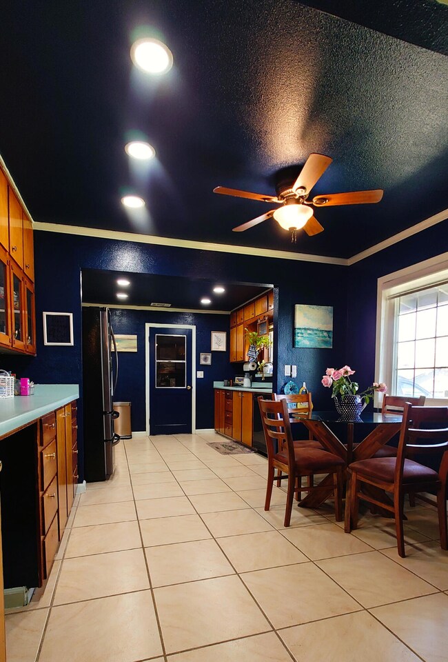Cascade_kitchen_1