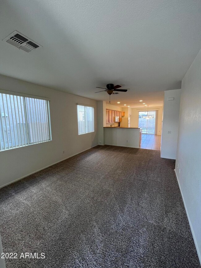 720C139E-8E6F-464B-B24A-14050405D051