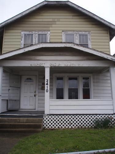 2410 Sullivant front