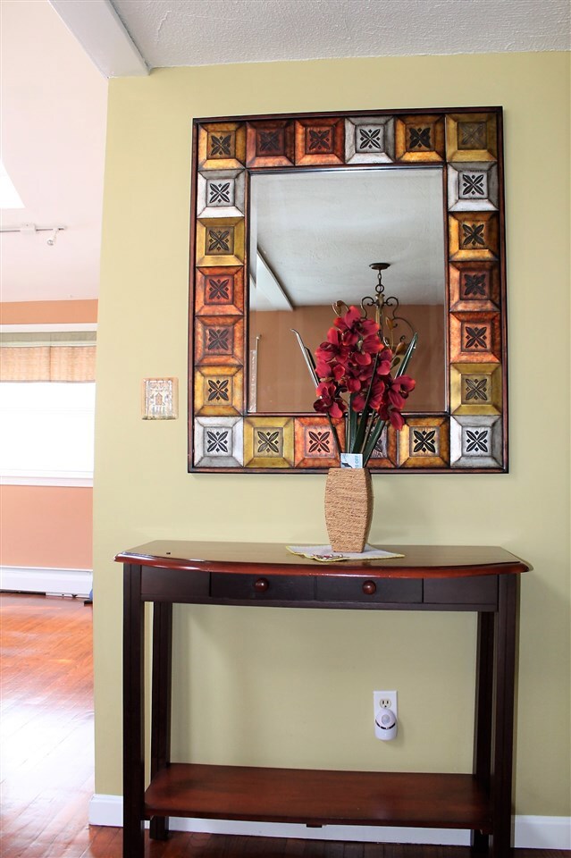 39 Cox St, Nashua, NH 03064 - photo 7