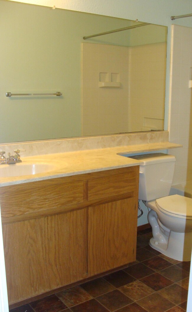 764 Fuller Ct, Redding, CA 96003 - photo 7