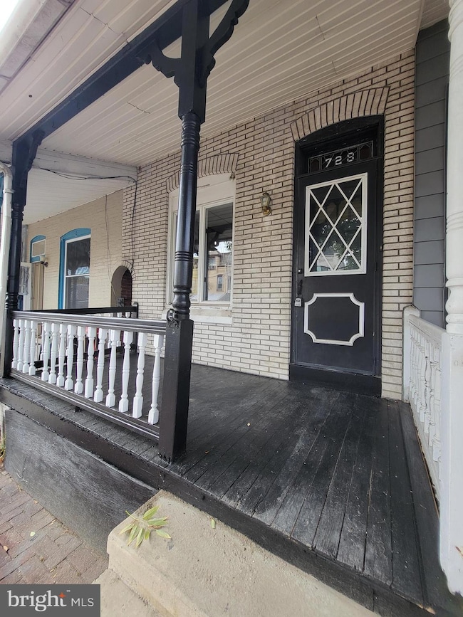 728 Weiser St, Reading, PA 19601 - photo 2