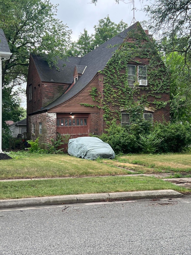 701 Arthur St, Gary, IN 46404 - photo 2