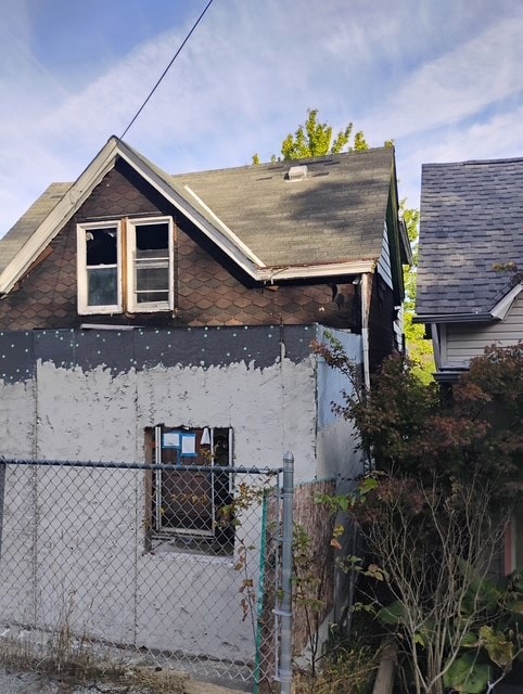 419 Bellvue St, Wall, PA 15148 - photo 2