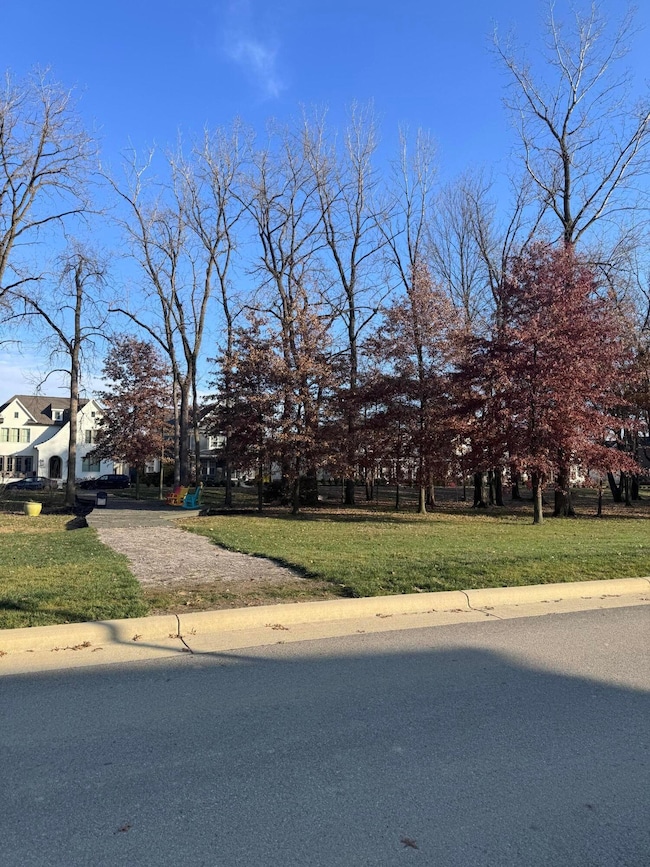 5566 Evans Farm Dr, Lewis Center, OH 43035 - photo 4