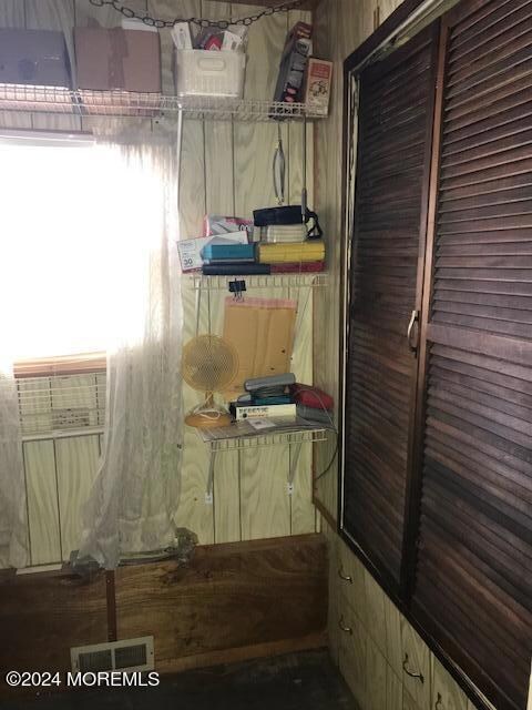 Second bedroom built in closet