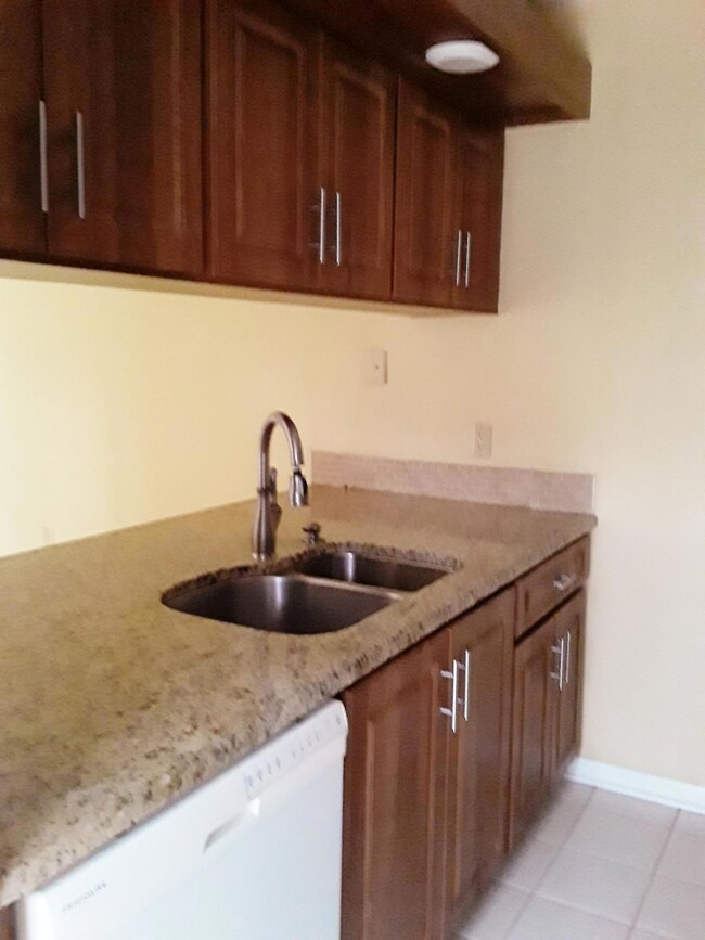 1203 12th Way, West Palm Beach, FL 33407 - photo 7