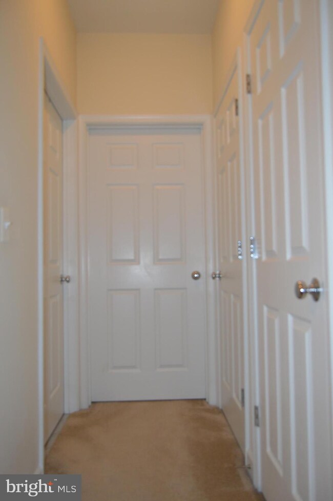 6163 Willow Place unit 204 BLDG. 4, Bealeton, VA 22712 - photo 2