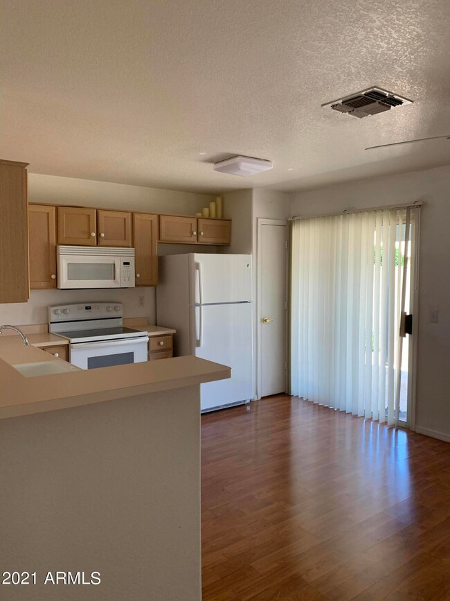 7D79F579-E35E-4A6F-911D-2BDBB569878F